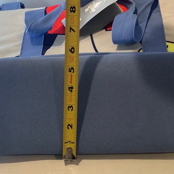 NWT Disney Insulated Tote Bag - Picture 8 of 12